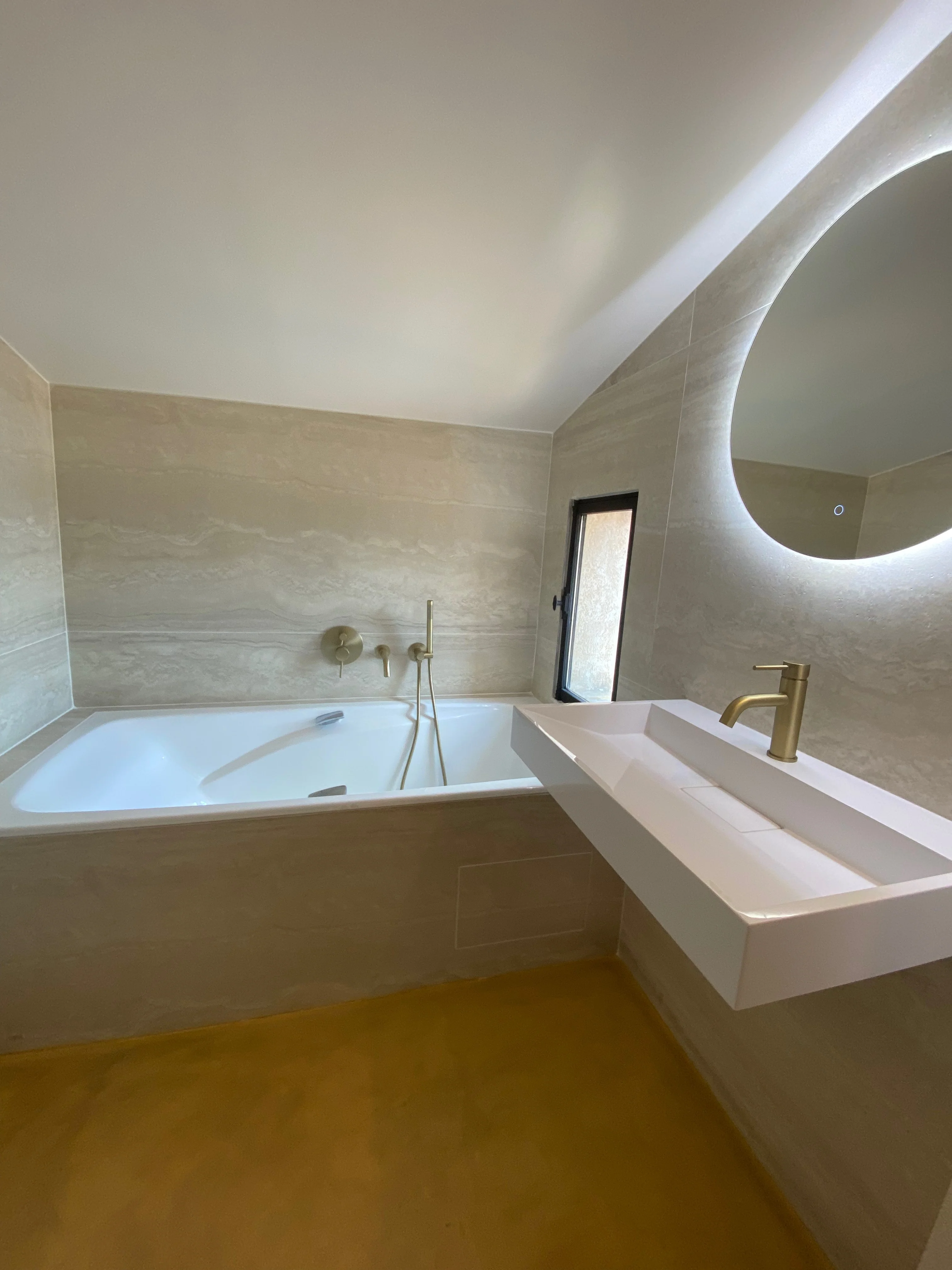 Mitigeur de bain encastré or brossé - Image 4