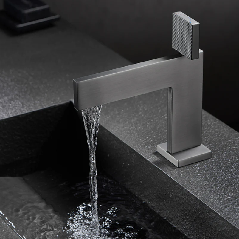 Mitigeur salle de bain gris brossé - Image 4